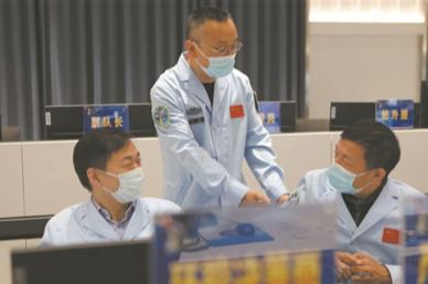 具用尽后被抛弃中国杀出一条“新血路”AG真人登录入口国际空间站沦为赚钱工(图6)
