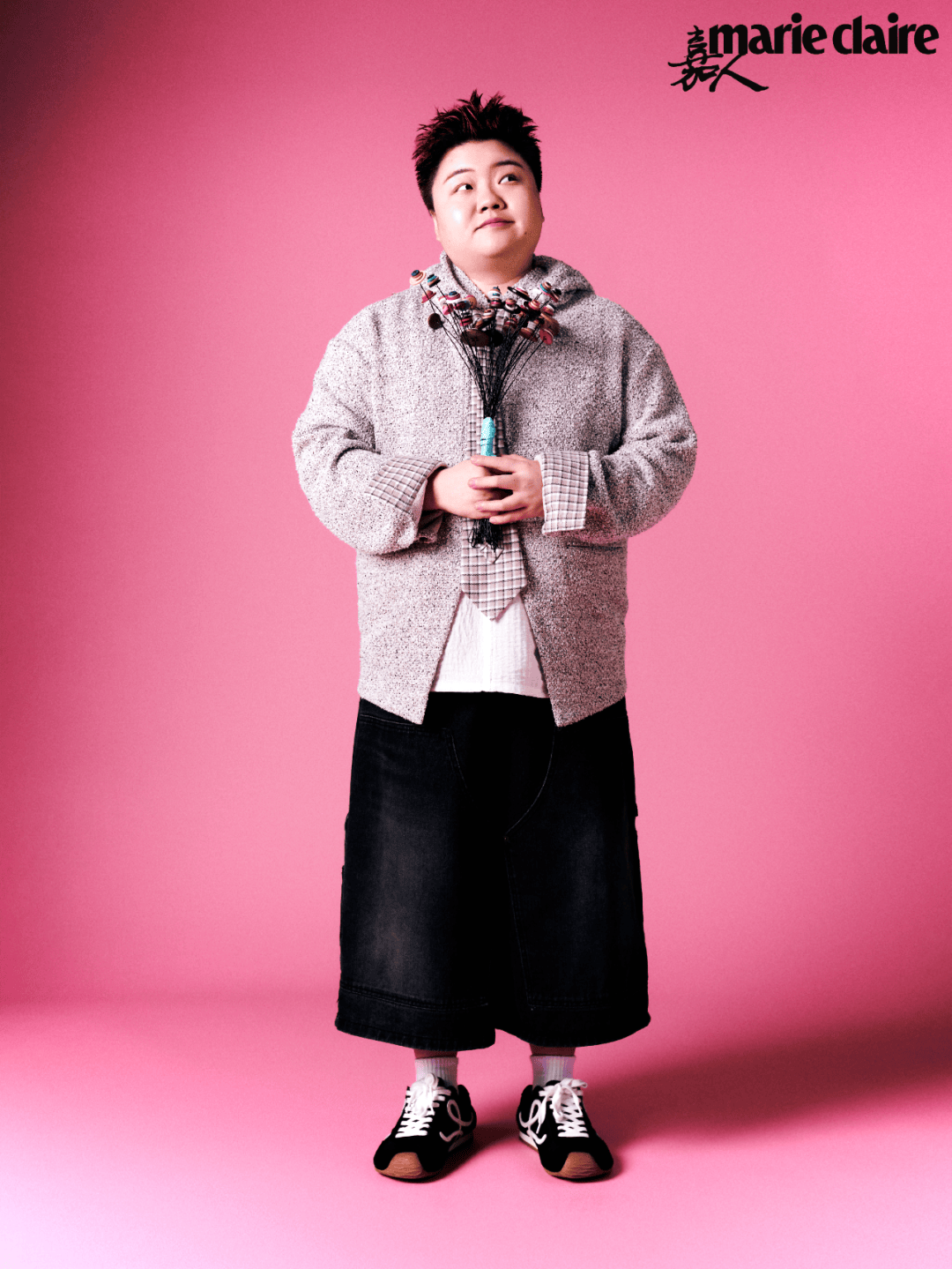 江湖_房主_黑色_节目AG真人旗舰厅一笑入(图2)