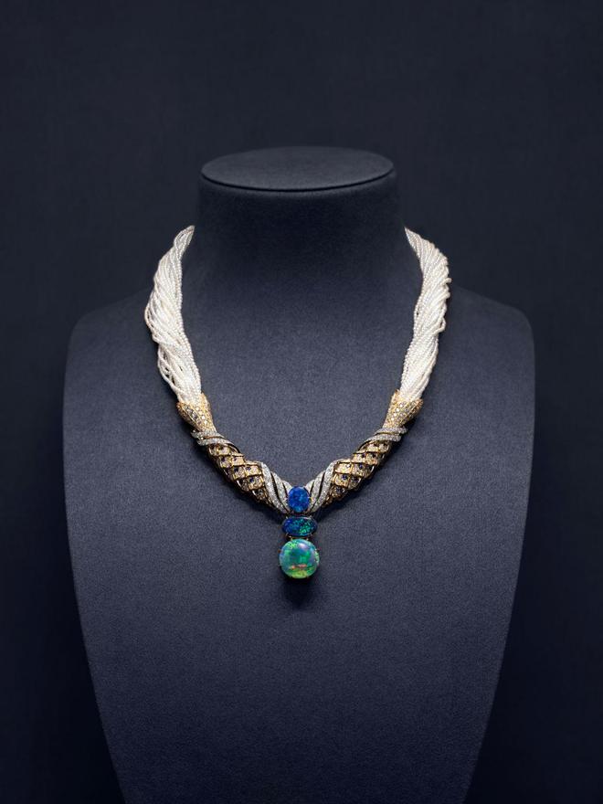 兰朵演绎当代拜占庭美学｜是日美好事物AG真人蒂芙尼秋日赞颂瑰海奇珍宝曼(图6)